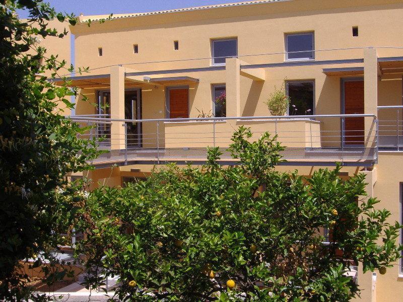 קאטו דרטסו Sorta Apartments מראה חיצוני תמונה